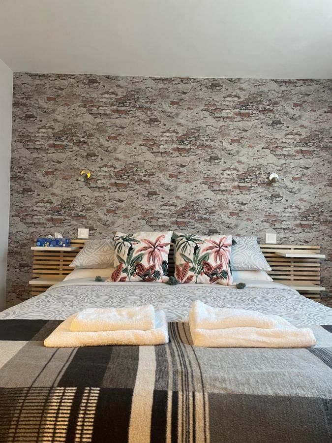Vue Du Gar Apartment Salechan ภายนอก รูปภาพ